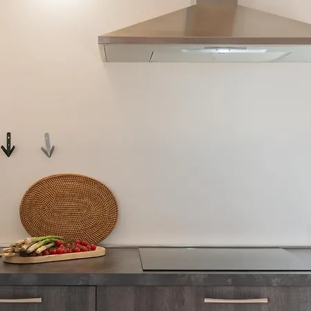 Blooms By The By Rent Gera Lario