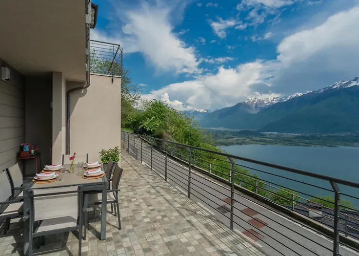 Апартаменты Blooms By The By Rent