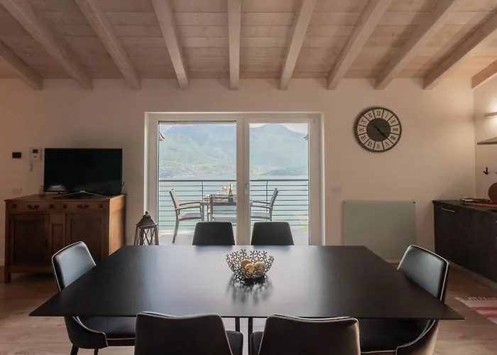 Blooms By The By Rent Джера-Ларио