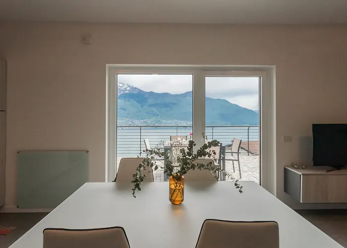 Blooms By The By Rent Апартаменты