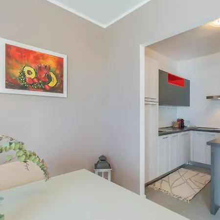 Blooms By The By Rent Appartamento *