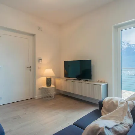 Blooms By The By Rent Appartamento Gera Lario