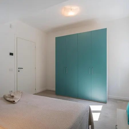 Appartamento Blooms By The By Rent