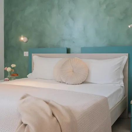 Blooms By The By Rent *