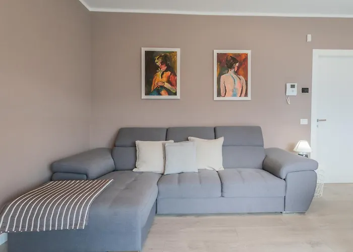 Blooms By The By Rent Апартаменты Джера-Ларио