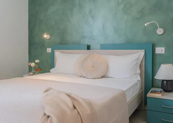 Blooms By The By Rent *